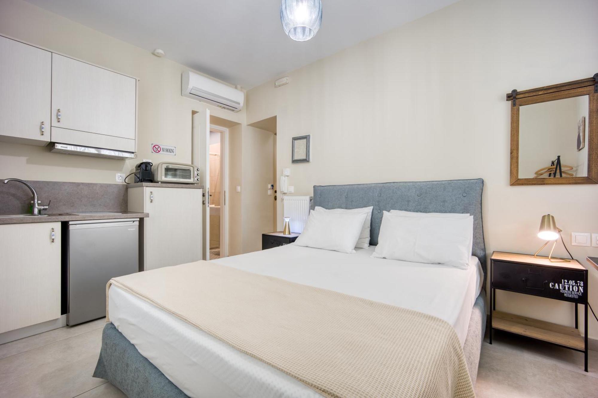 Bentzi...Boutique Apartment 1, Classic Double With Kitchenette, 2 Guests Athens Exterior photo